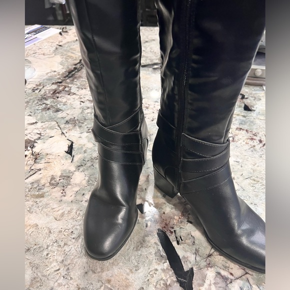 Life Stride Shoes - Life Stride Black Tall Boots with Buckles and Zipper Size 7 Super Comfy